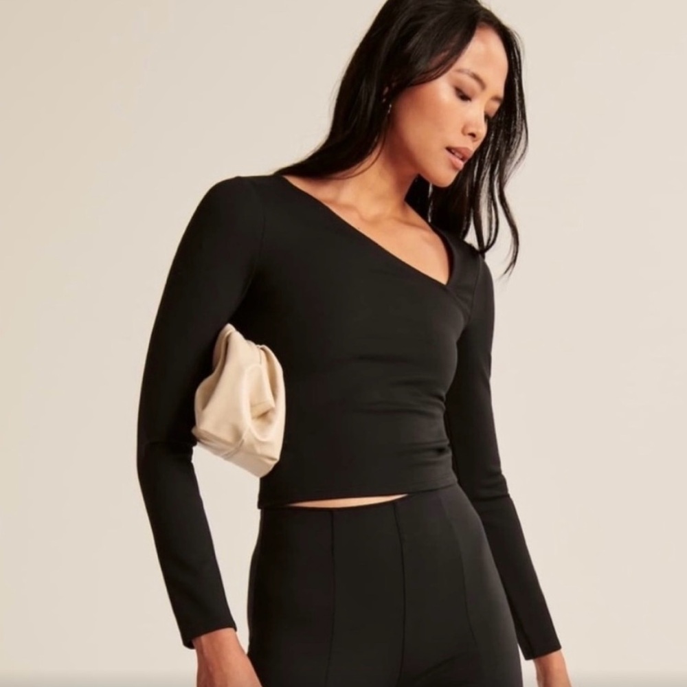Abercrombie Long-Sleeve Asymmetrical Ponte Top Tan